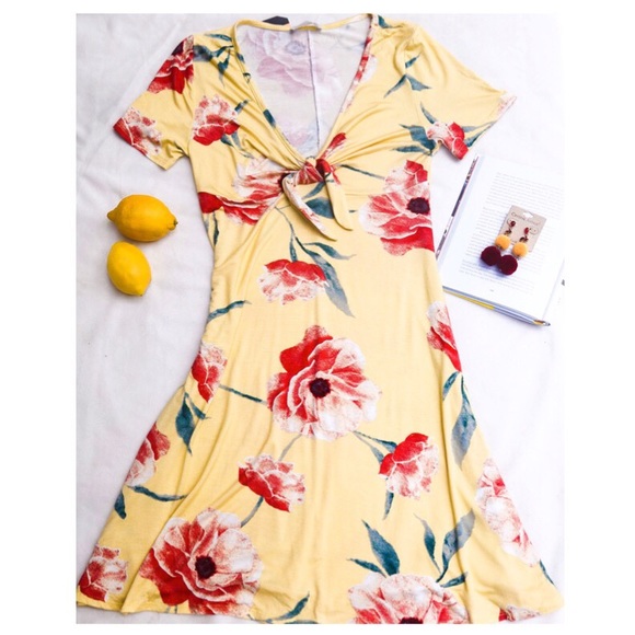 Yellow floral dress - Picture 4 of 5